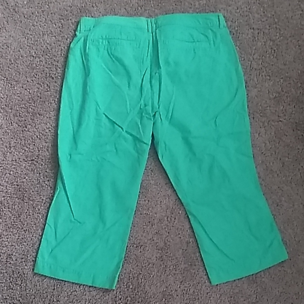 Clothes - Picture 2 of 3